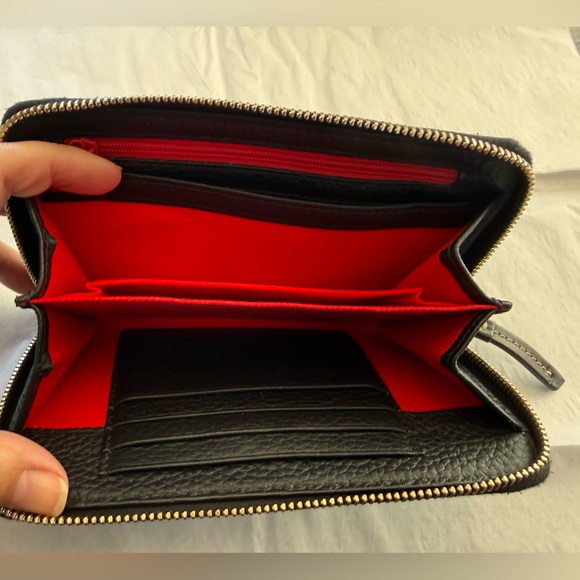 Dooney & Bourke Pebble Leather Black and Tan zip Wallet with Gold Accents - Picture 7 of 13